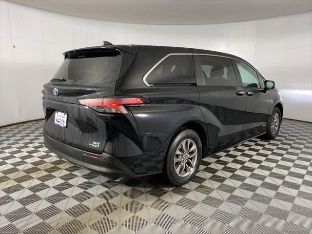 used 2021 Toyota Sienna car, priced at $35,859