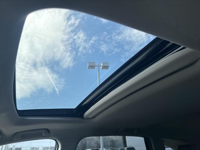 used 2020 Acura MDX car, priced at $25,978