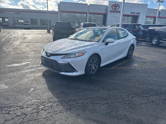 used 2021 Toyota Camry car, priced at $28,914