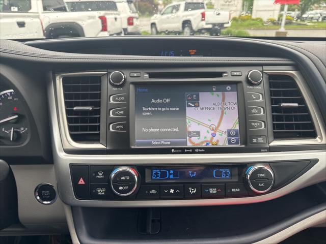 used 2017 Toyota Highlander car, priced at $26,990