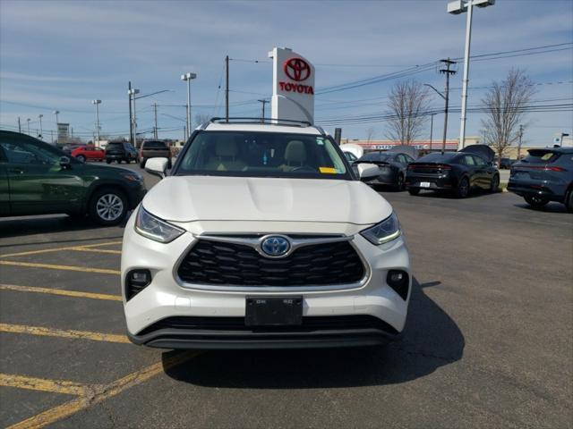 used 2023 Toyota Highlander Hybrid car, priced at $49,923