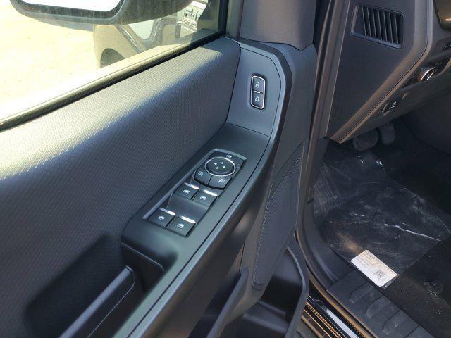 new 2025 Ford F-150 car, priced at $46,571