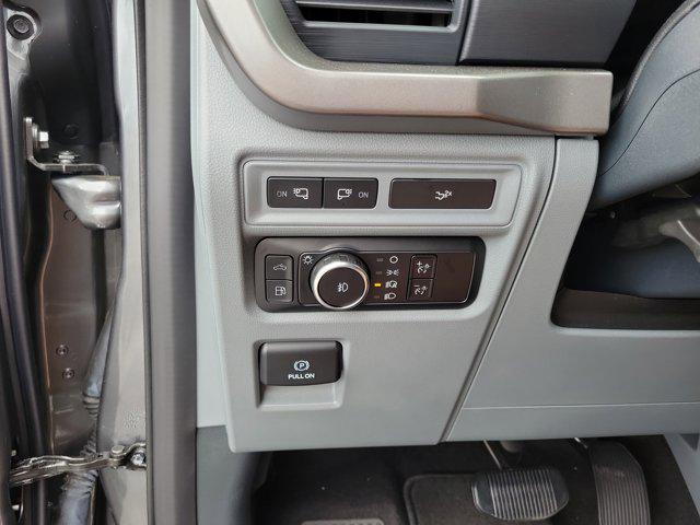 new 2024 Ford F-150 car, priced at $58,152