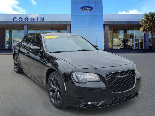 used 2021 Chrysler 300 car, priced at $20,953