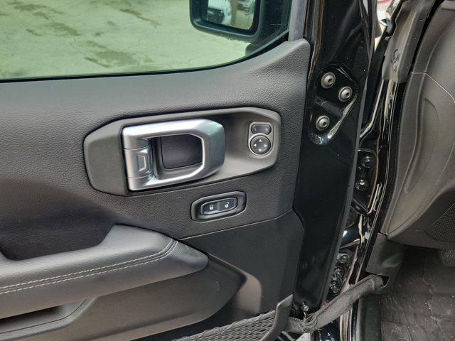 used 2022 Jeep Wrangler Unlimited car, priced at $33,478