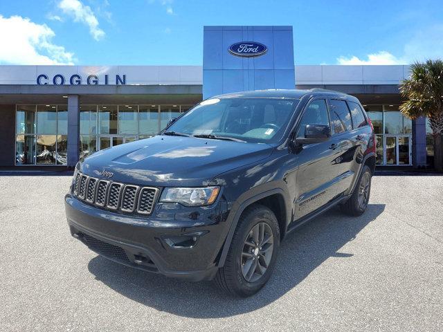 used 2017 Jeep Grand Cherokee car, priced at $17,402