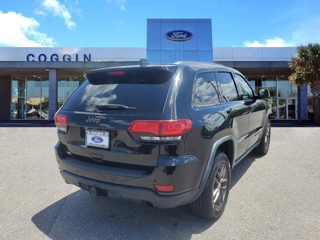 used 2017 Jeep Grand Cherokee car, priced at $17,347