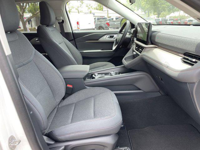 new 2025 Ford Explorer car, priced at $39,300