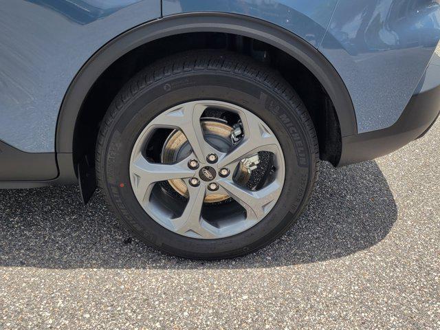 new 2025 Ford Escape car, priced at $32,615