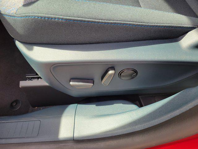 new 2025 Ford Maverick car, priced at $36,022