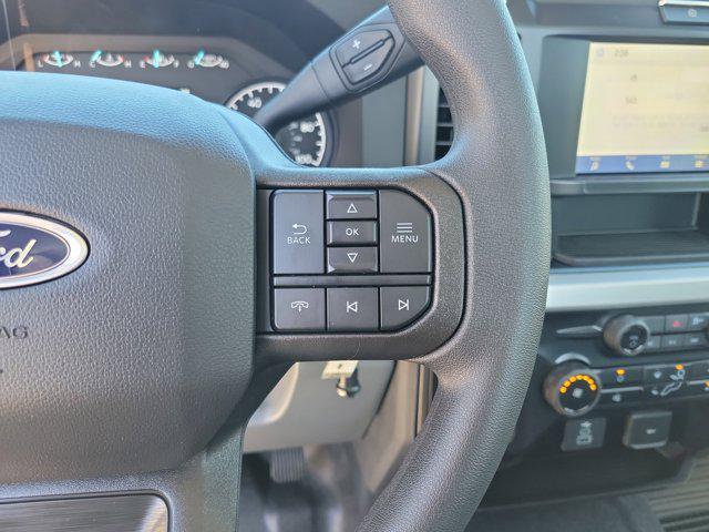 new 2025 Ford F-250 car, priced at $58,378