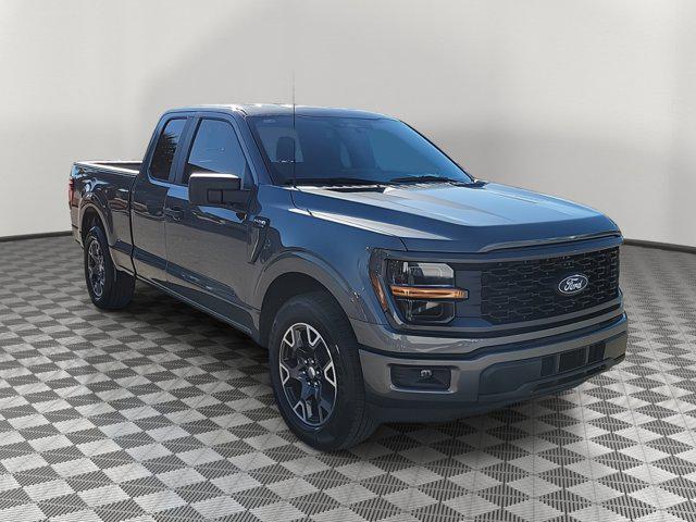 new 2024 Ford F-150 car, priced at $46,832