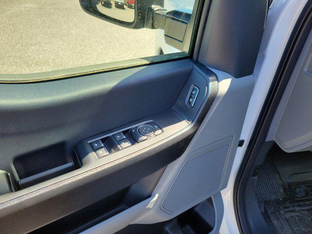 new 2025 Ford F-250 car, priced at $61,847