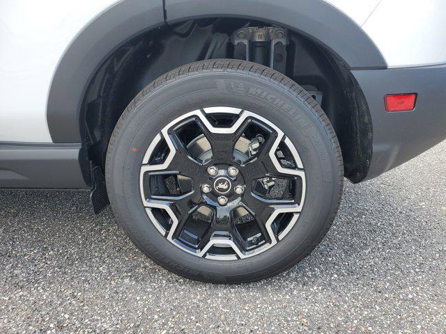 new 2025 Ford Bronco Sport car, priced at $37,099