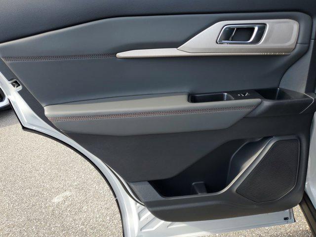 new 2025 Ford Explorer car, priced at $40,842