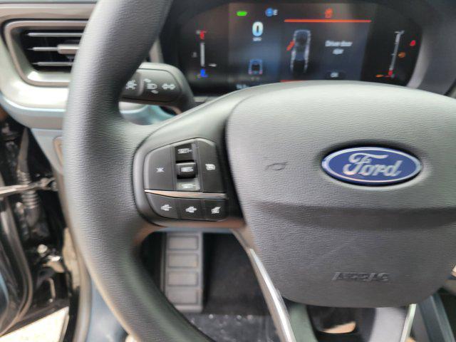 new 2025 Ford Maverick car, priced at $29,220