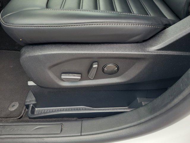 used 2024 Ford Edge car, priced at $24,400