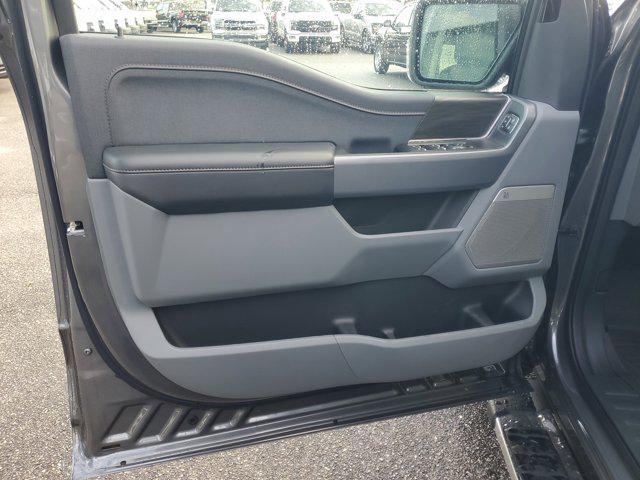 new 2025 Ford F-150 car, priced at $61,670