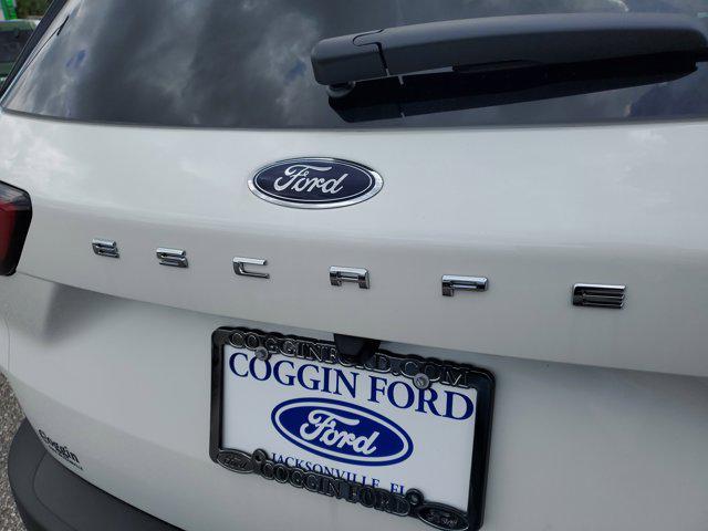 new 2025 Ford Escape PHEV car, priced at $42,442