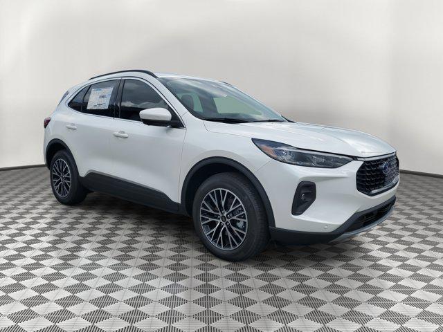 new 2025 Ford Escape PHEV car, priced at $42,442