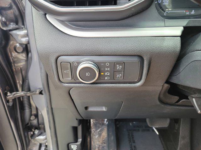 used 2022 Ford Explorer car, priced at $28,550