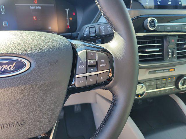 new 2026 Ford Escape car, priced at $32,032