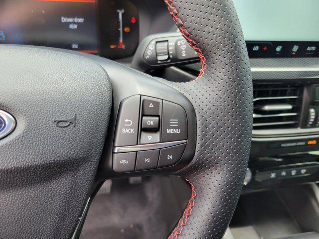 new 2025 Ford Escape car, priced at $33,819