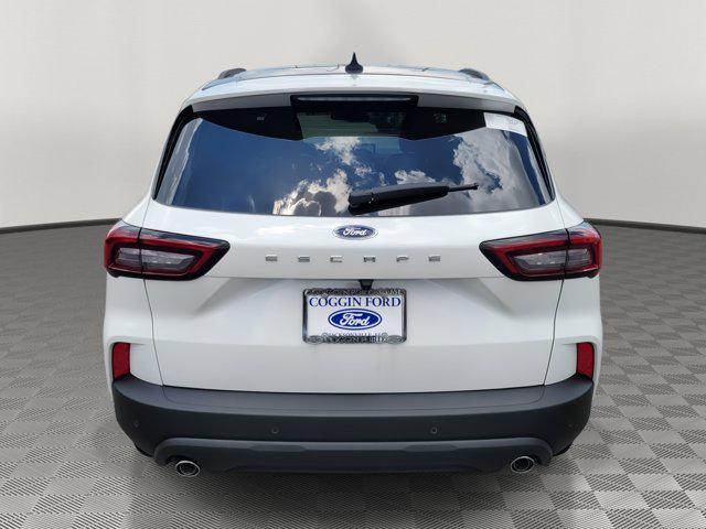 new 2025 Ford Escape car, priced at $33,819