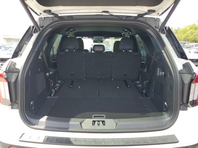 new 2025 Ford Explorer car, priced at $46,319
