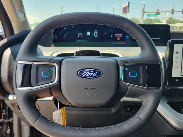 new 2025 Ford Expedition Max car, priced at $69,573