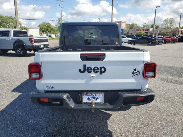 used 2021 Jeep Gladiator car, priced at $30,888