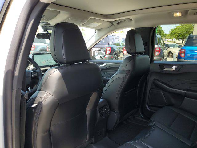 new 2025 Ford Escape PHEV car, priced at $39,022