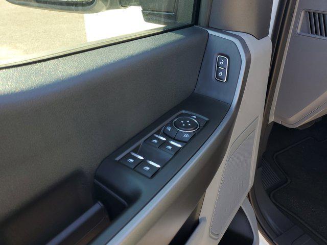 new 2025 Ford F-350 car, priced at $58,004