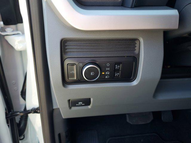 new 2025 Ford F-350 car, priced at $58,004