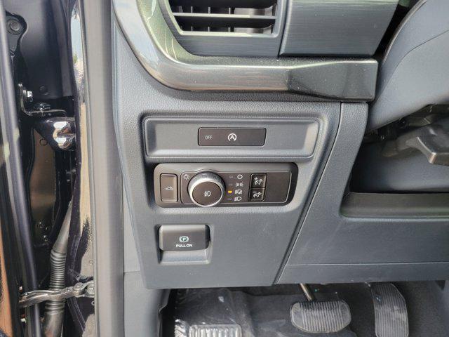 new 2025 Ford F-150 car, priced at $49,553