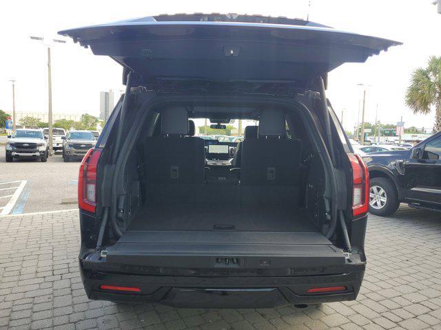 new 2025 Ford Expedition car, priced at $81,864