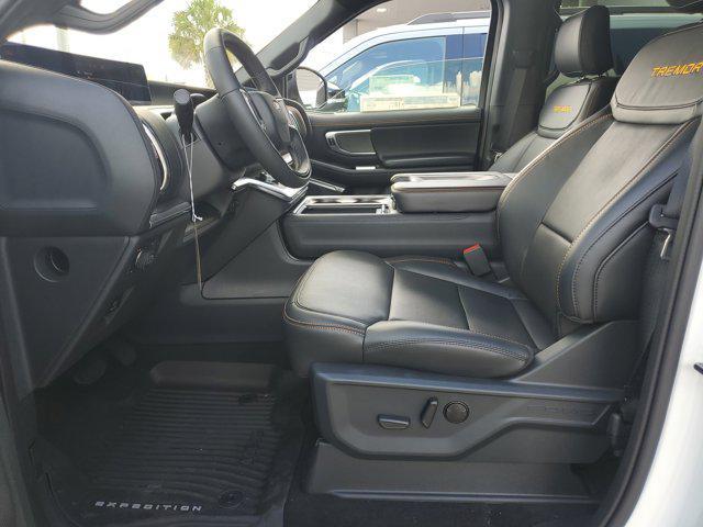 new 2025 Ford Expedition car, priced at $84,309