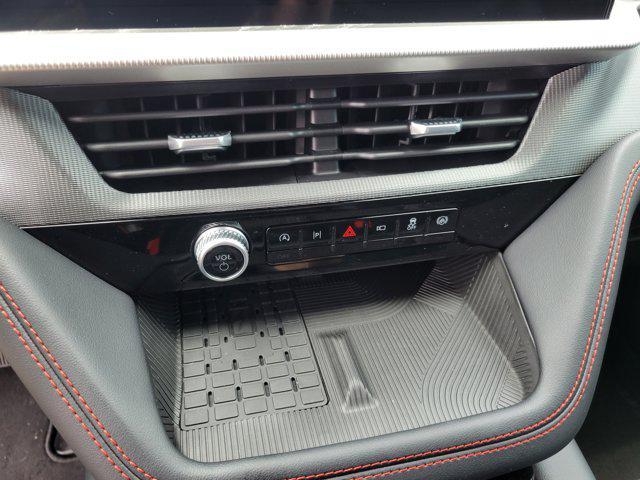 new 2025 Ford Explorer car, priced at $50,883