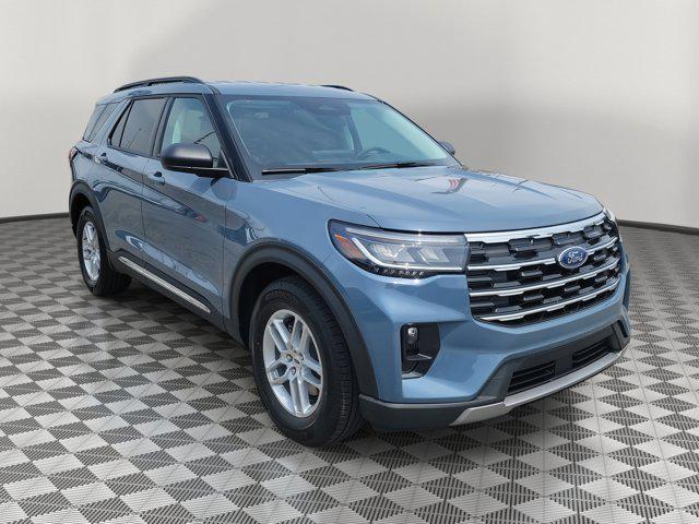 new 2025 Ford Explorer car, priced at $42,800