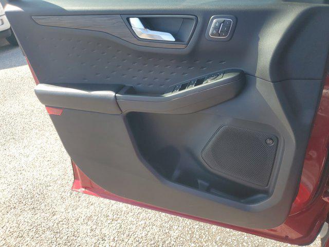 used 2020 Ford Escape car, priced at $19,724