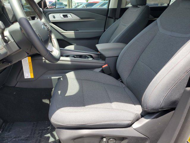 new 2025 Ford Explorer car, priced at $39,234