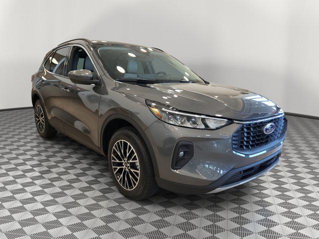 new 2025 Ford Escape PHEV car, priced at $37,513