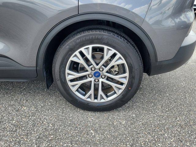 used 2022 Ford Escape car, priced at $23,500