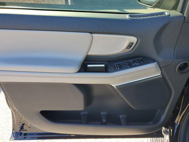 new 2025 Ford Expedition car, priced at $71,844