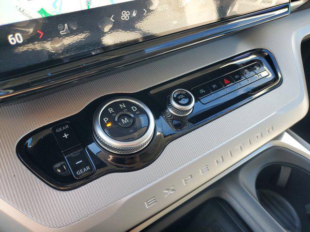 new 2025 Ford Expedition car, priced at $71,844