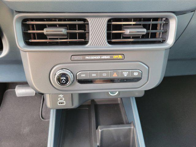new 2025 Ford Maverick car, priced at $27,870
