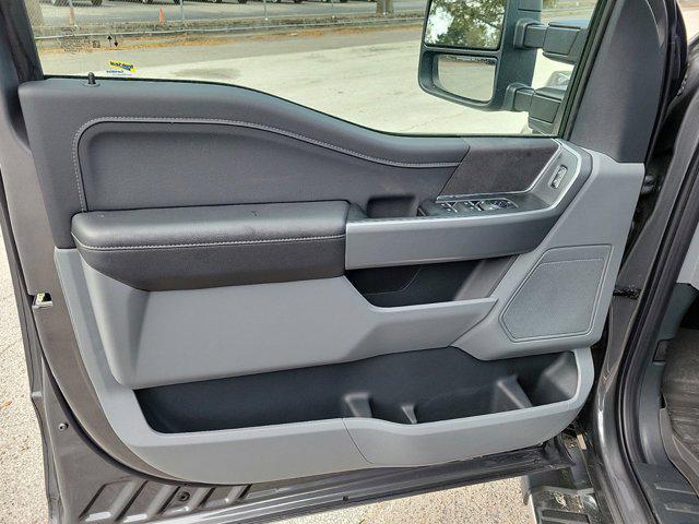 new 2025 Ford F-150 car, priced at $57,672