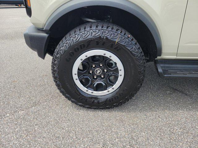 new 2025 Ford Bronco car, priced at $60,026