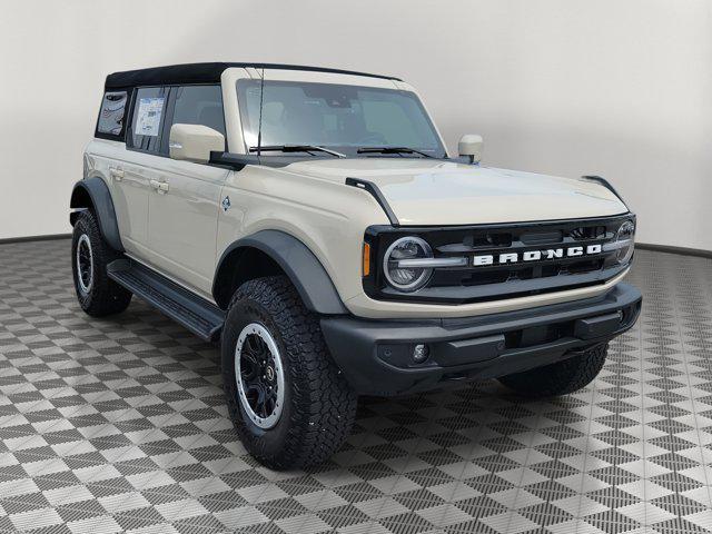 new 2025 Ford Bronco car, priced at $60,026
