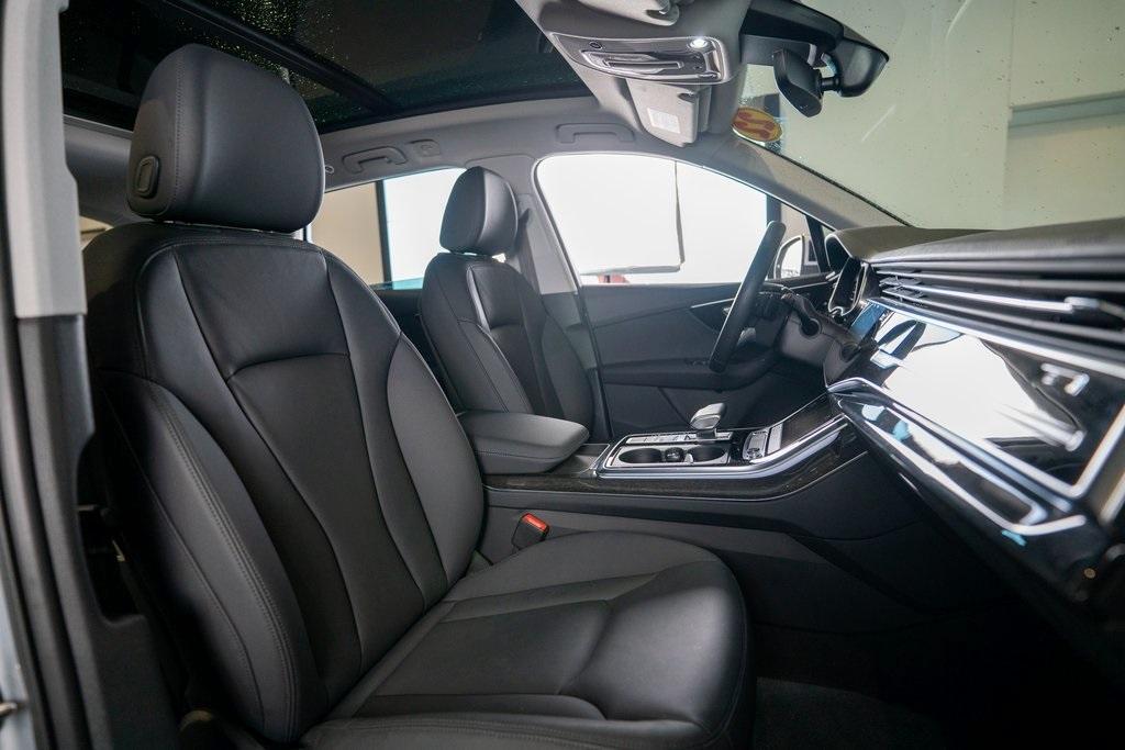 used 2022 Audi Q7 car, priced at $38,770